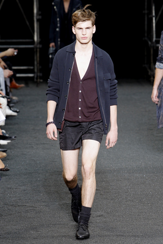 Louis Vuitton / - 2010